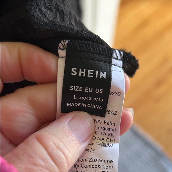 SHEIN Black Floral Maxi Dress. New without tags - Picture 3 of 3